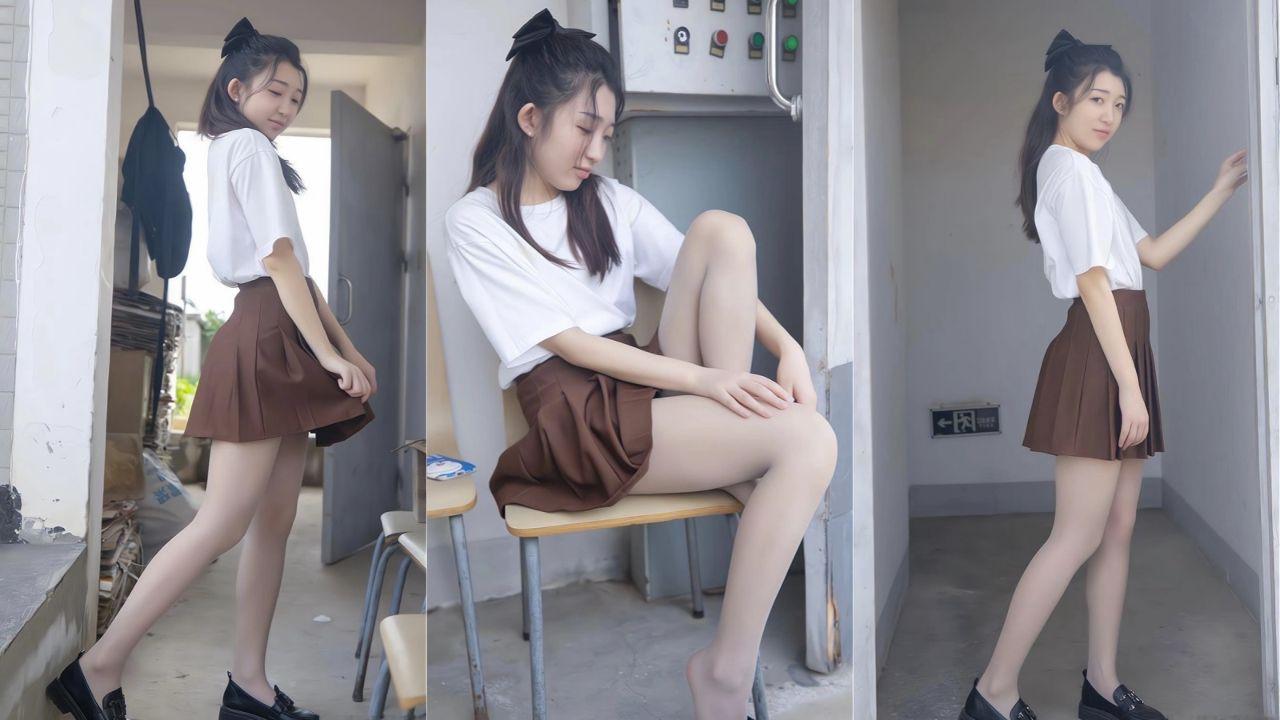 趁老婆加班 与小姨子在她姐床上激情乱伦 黑丝大长腿白虎嫩穴 无套后入内射爱液狂流！